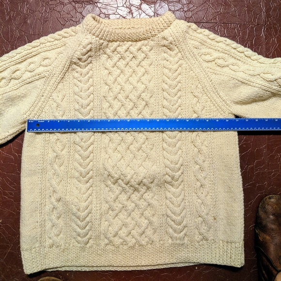 Aran isles Irish handmade wool sweater - Picture 2 of 3
